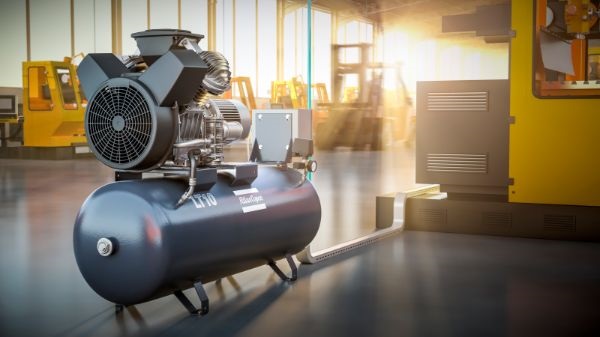 LT piston compressor - For web